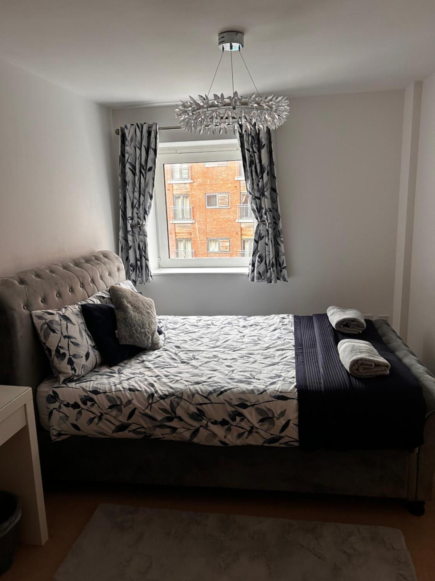 City Centre Apartment. Ρέξαμ Εξωτερικό φωτογραφία